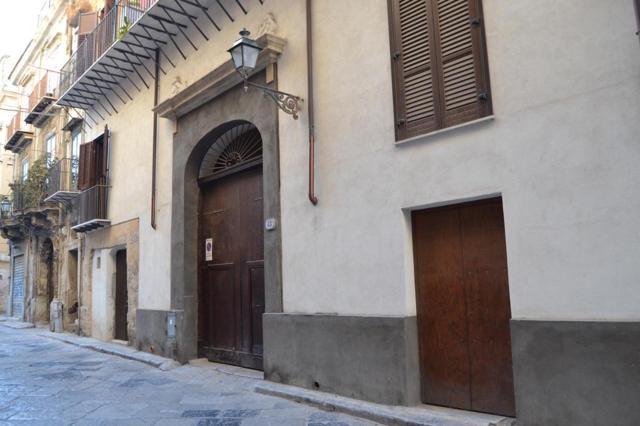 B&B Greco Abatellis Palerme Extérieur photo